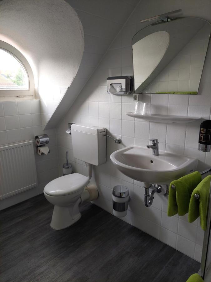 Der Heurige Im Gasthaus Zum Loewen Freising Extérieur photo